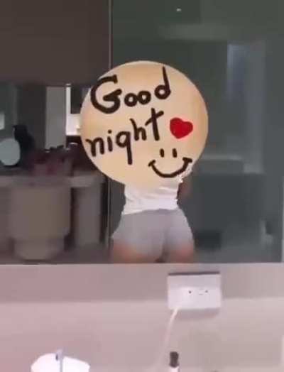 Ari 😵‍💫🍑