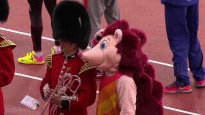 inNoCENt cReATURE dISCOvers TwIn brotHEr gOt tUrNED INTo hat BY EviL SolDIER