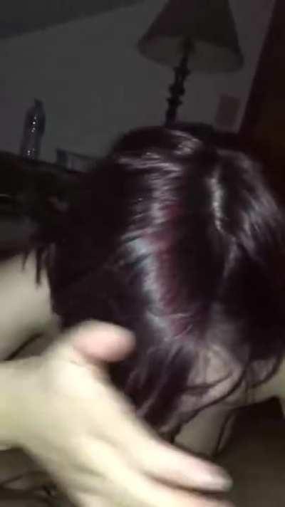 Thick white thot prepares BBC for breeding session.