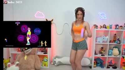 sin gracia pero igual se la meto 😈😈😈