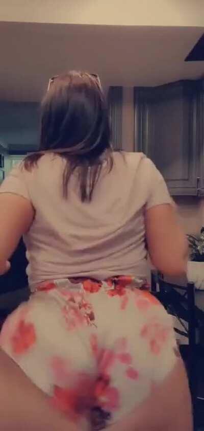 Pussy can't get any wetter then this , nonl debating