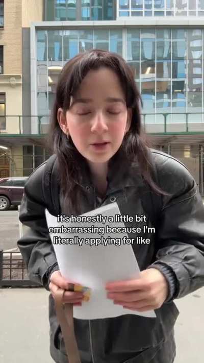 Young woman shares about the demoralizing process of job hunting after college and coming up empty