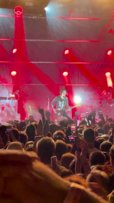 All this chat about the new tour has me reminiscing about Dizza's last dance