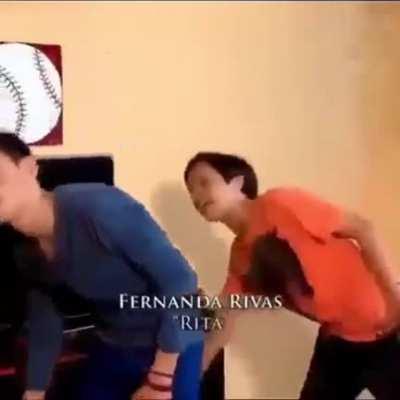 El chat de Beelce cuando pide que recomienden animes