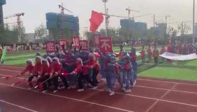 底到战血暴强不？