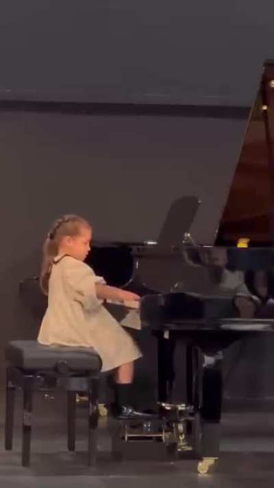 🤯Double First Prize 🥇🥇 at the Fremantle Eisteddfod 2025 in Grade 3 AMEB