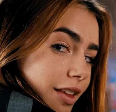 Friend’s sister didn’t mind the “accidental” butt grab… [Lily Collins]