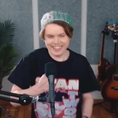 the cutest new GIF for yall 🥺 happy joel is the best boi ever