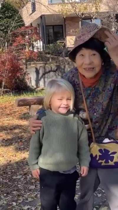 next time don't say only indian licks white boots😎😏