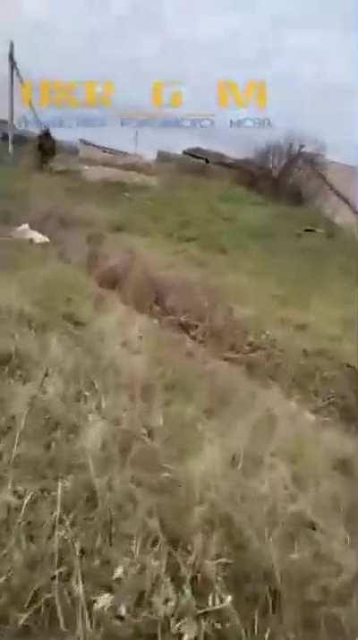 ru pov. Ukrainian soldiers steps on mine, explodes