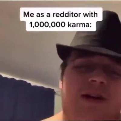 What a absolute neckbeard.