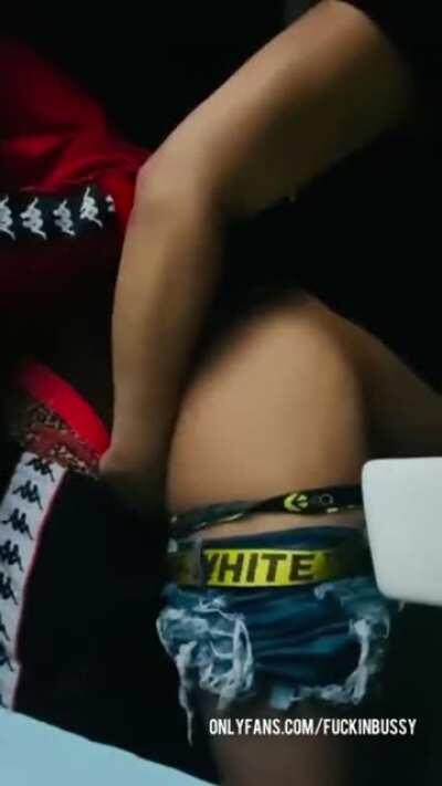 ❤️😋🥰👀🍑😍😘