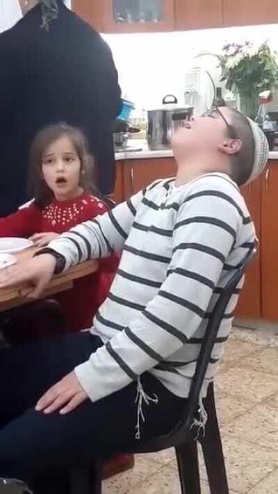 Highlight of every mizrahi Seder!