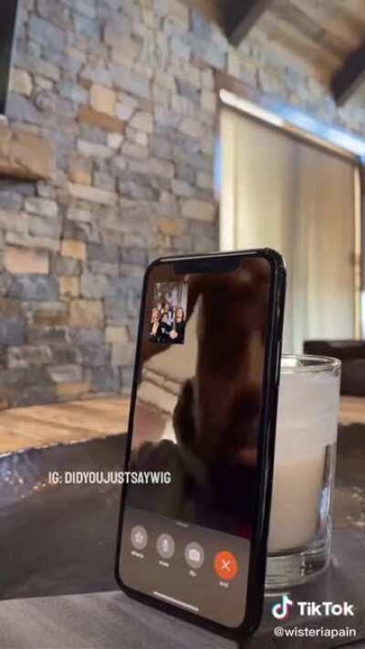 Kanye on facetime with the Kardashians 🤯