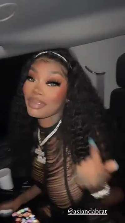 hella vids on her story and other stories wearing see through wit no bra