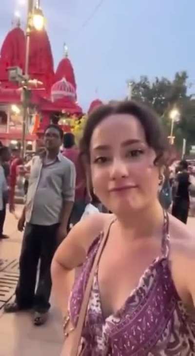 Turkish woman visits india