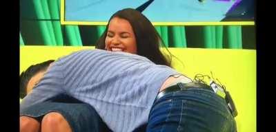 That's how you promote a dress