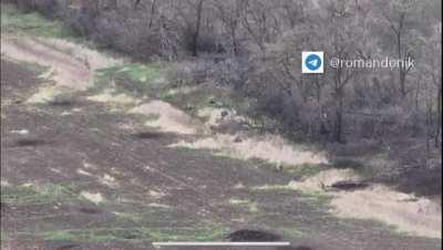 Russian troops reportedly came under mortar fire from the 93rd Kholodnoyarsk Brigade's 2nd Mechanized Battalion near Bakhmut. The footage contains scenes of a direct hit on a group of soldiers.