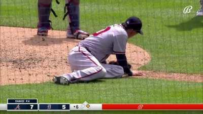 [Highlight] Jesse Chavez has to be carried off the field after being hit by a batted ball in the leg.