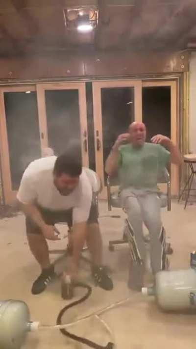 Look to this idiots 😃