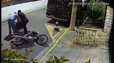 to rob people with a fake gun