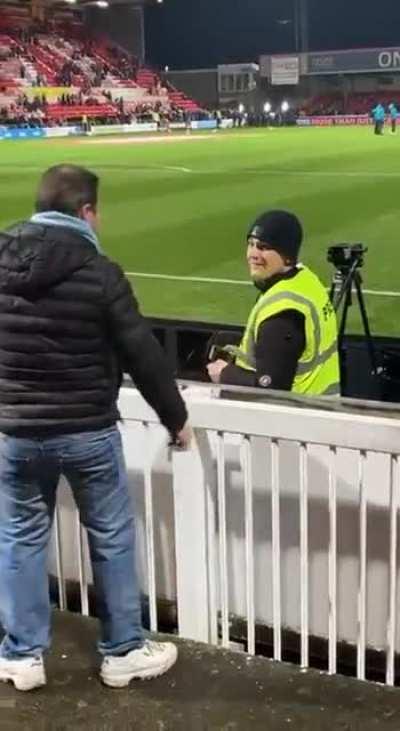 I guess he just wants a massage. Someone please press his back.