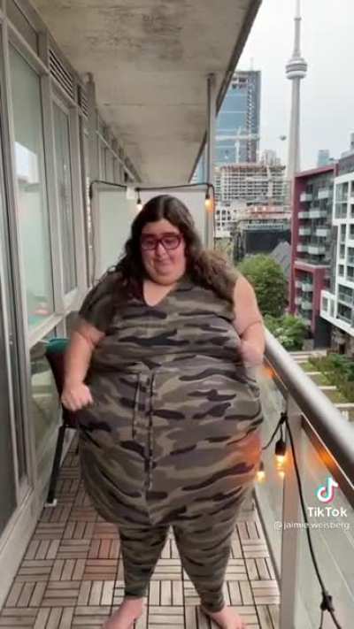 Not really sure if she is the one you should get your fitness advice from...