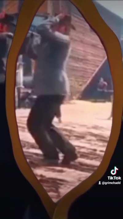 Oh bro it's Josh girlfriend 