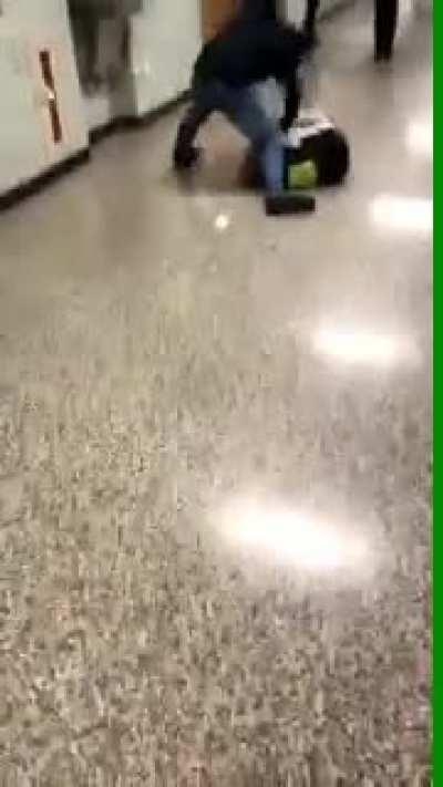 One of my school fights, this still the funniest shit ever nigga had black af1s and a black hoodie 😈😭
