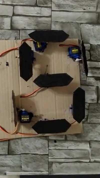 7 segment display with servos and cardboard