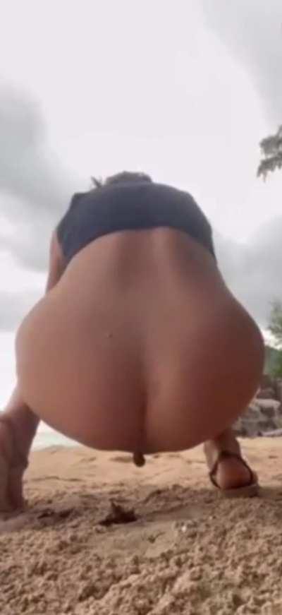 The beach is a great place to shit