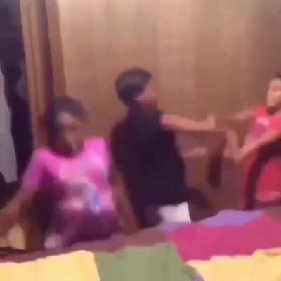 my mental state when i don’t eat for 12 hours