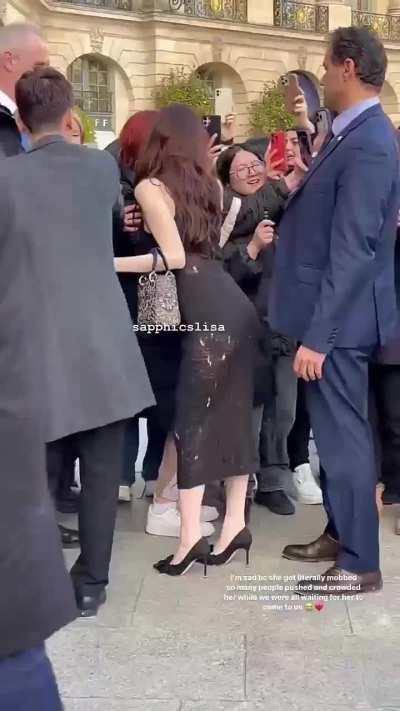Han Sohee (OMG!! THAT DRESS)