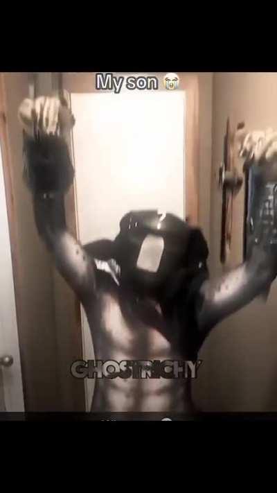 Que buen nombre diria un mola