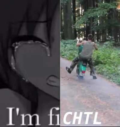 OMB!(O můj bože) ona je fichtl (jawa pionýr)