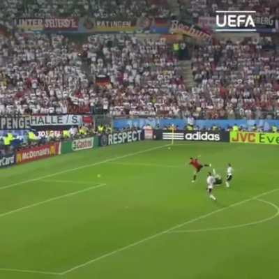 On this day 15 years ago, Spain won the Euro 2008 after beating Germany (1-0) in the final, thanks to a Fernando Torres' goal.