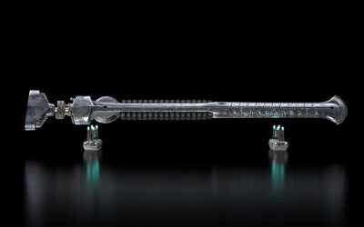 Been meaning to design a lightsaber for years, I finally did - The Greatsaber