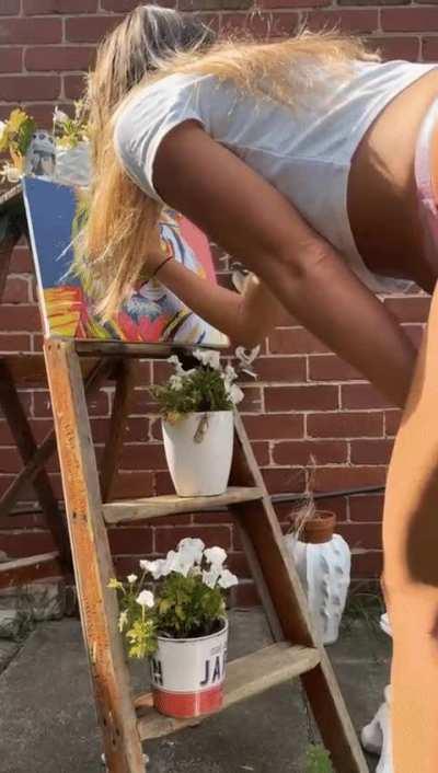 always happy to show my painting skills and my booty