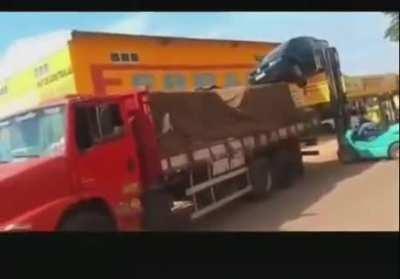 The cheapest way to transport a car.