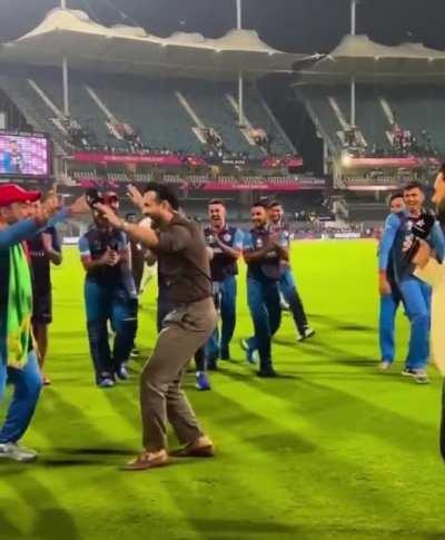 Irfan Pathan dancing with Rashid Khan after famous Win over Pakistan in World Cup
