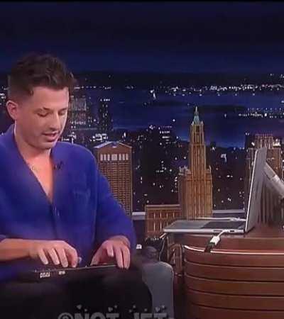 Wow. He’s really talented! 🤌