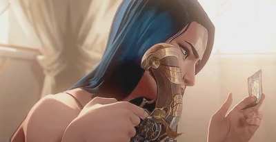 Caitlyn just casually playing with her rifle is something I want to see more 