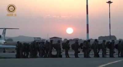Ru pov- From Grozny, soldiers of 2 elite special forces flew out from Grozny to the special operation zone - the 