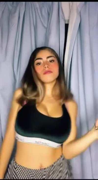 Diana tapia 😍🤤