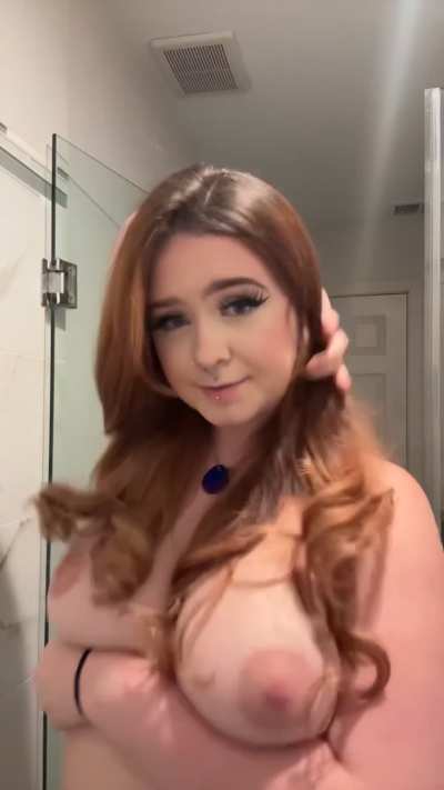 Bouncing tits is the best view before you bust