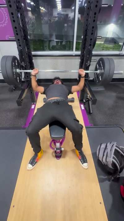 Finally knocked out 225lb on the bar