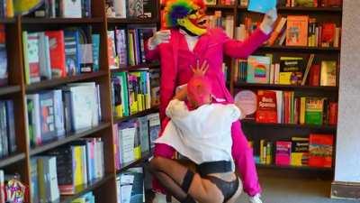 Clowning Around With Jasmine Banks