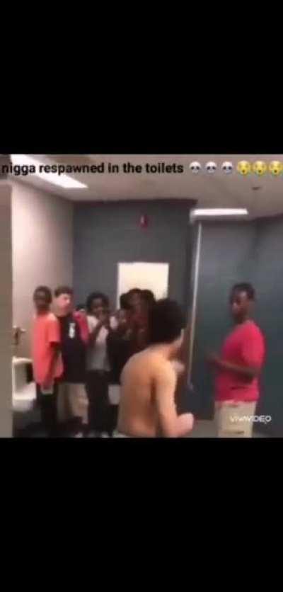 Look at the caption and wait for it 😂