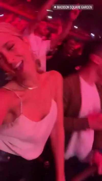 Nina ig post with Julianne Hough at Harry Styles tour