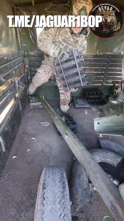 Soldiers of the 1st Battalion 14th Brigade “Jaguar” of the NGU demonstrate their improvised self propelled gun. March 2024